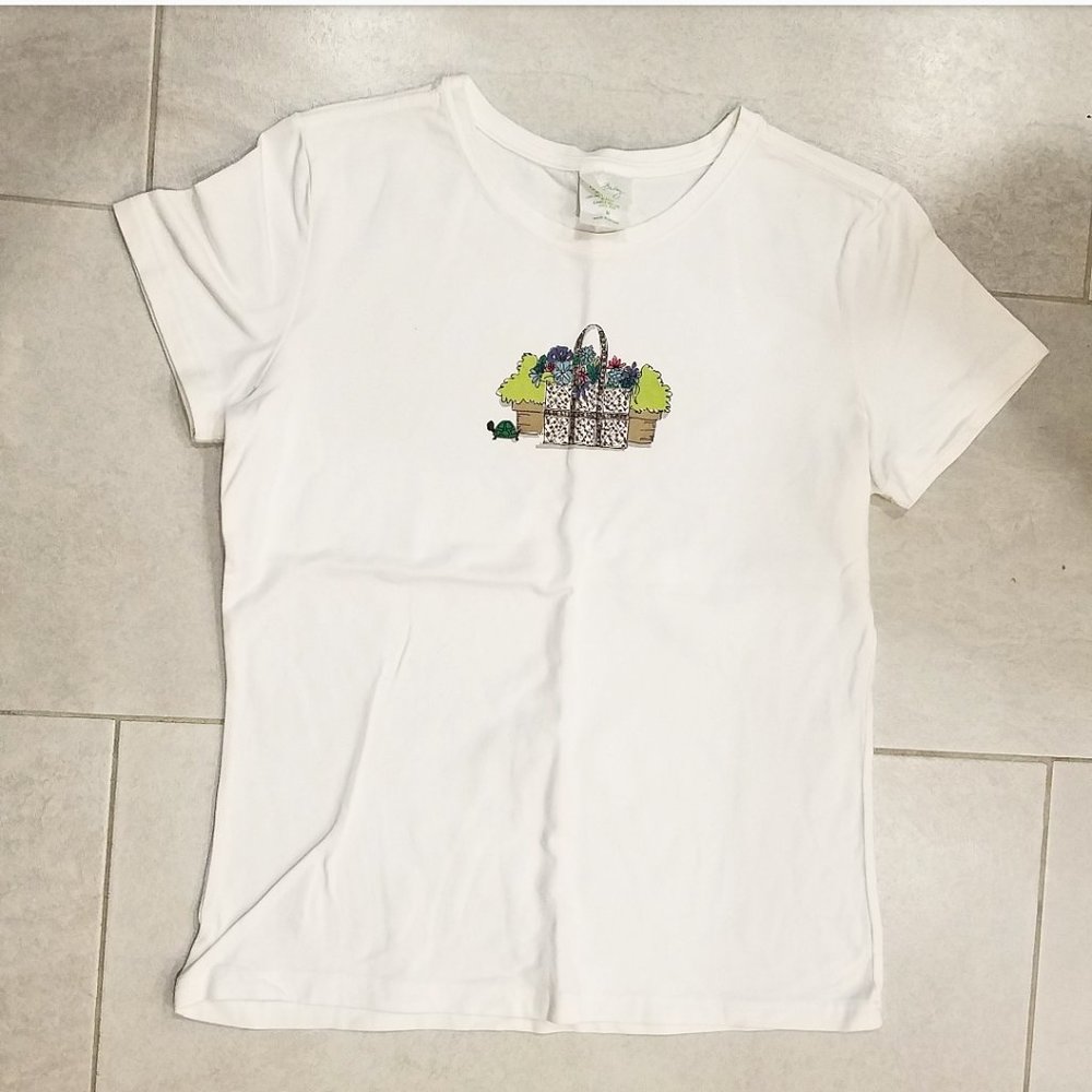 Vera Bradley spring graphic tee